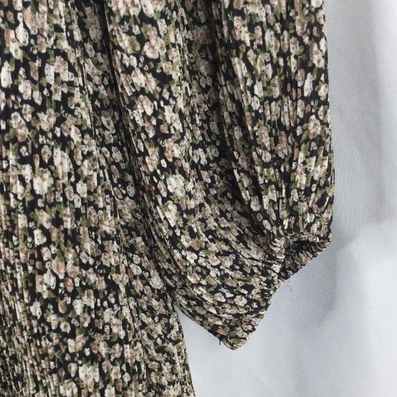 Mikarose Dress XS Calico Floral Cottage Core Ruffle Henley Smocked Modest - Picture 6 of 9